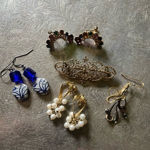 Medley of jewelry